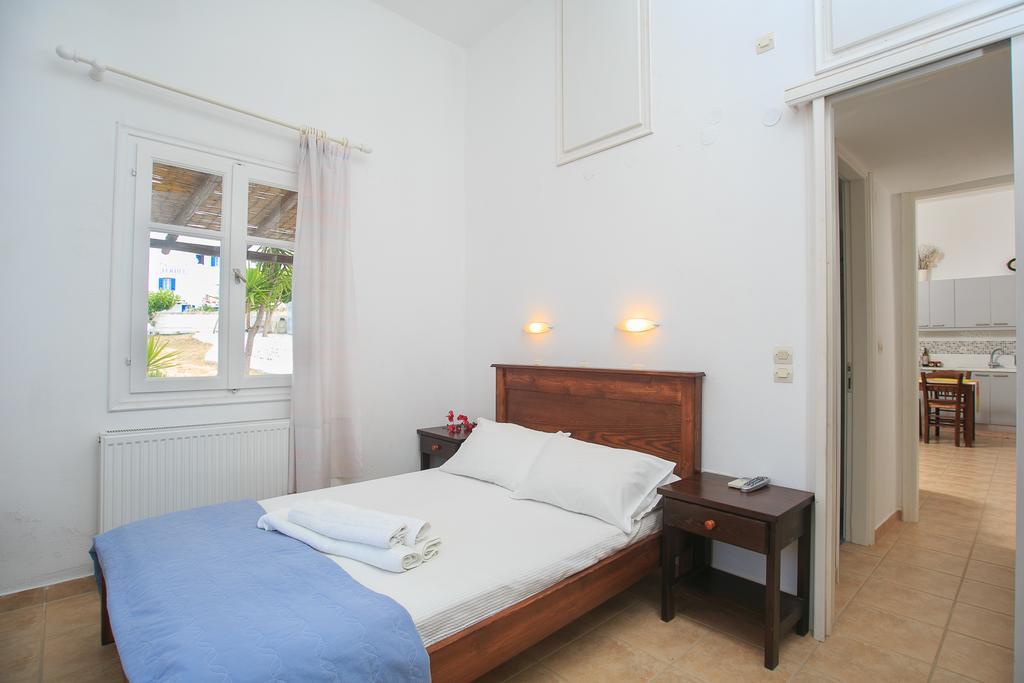 Paros Rita Studios Пісо-Ліваді Номер фото